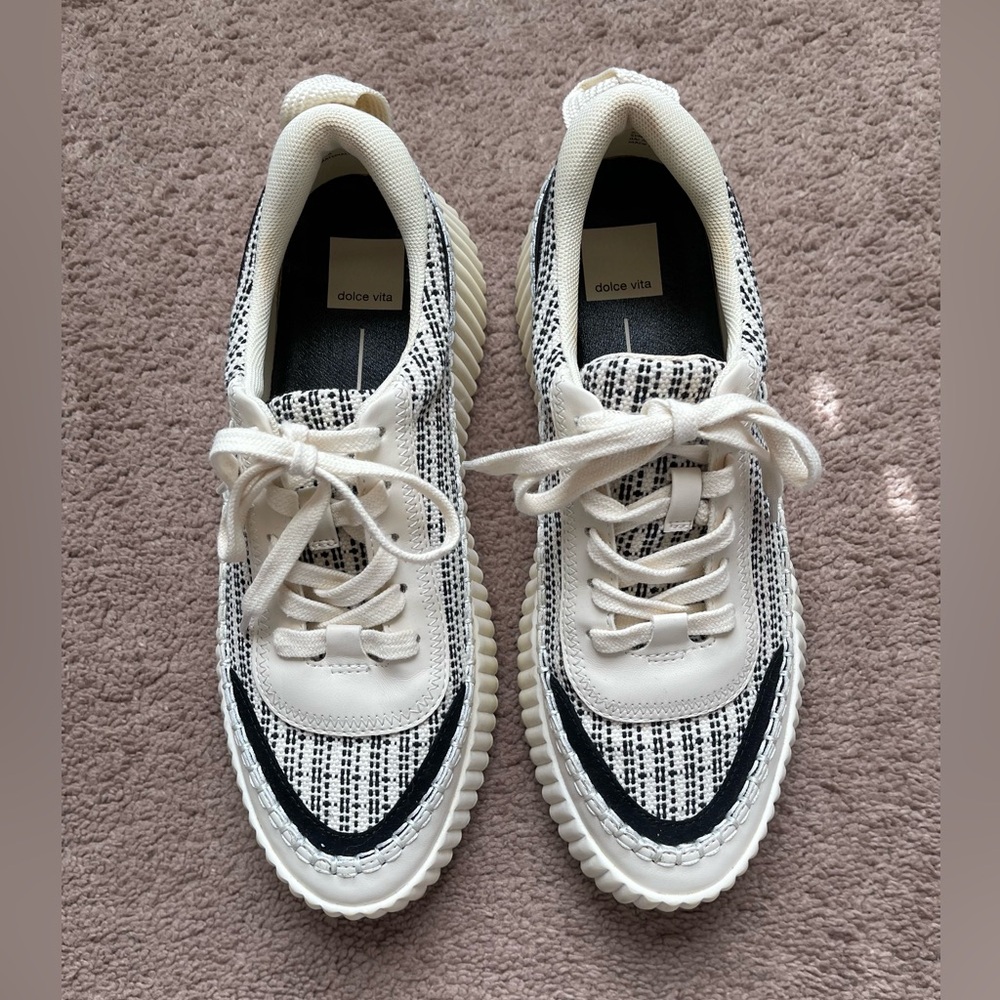 Dolce Vita Dannis Platform Sneaker - 9.5